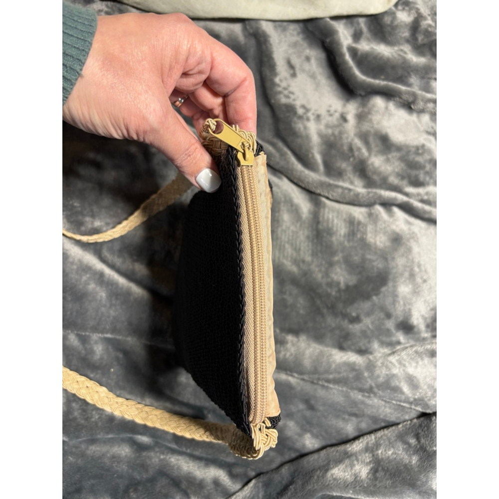 Carlo D'Santi Black and Tan Crochet North/South Crossbody 90s/Y2K Boho - Picture 7 of 10